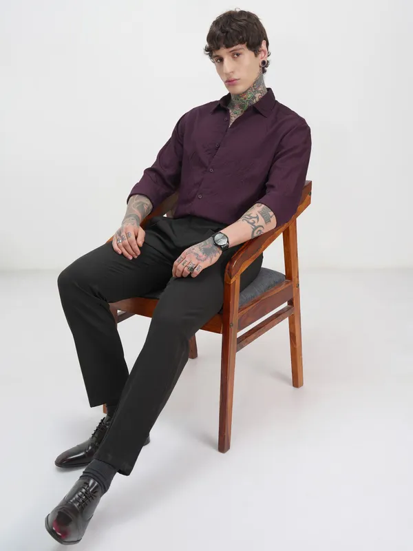 Highlander Men Burgundy Self Design Slim Fit Casual Shirt