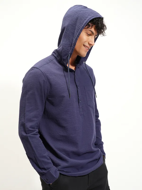 Highlander Men Navy Blue Self Design Slim Fit Casual Shirt