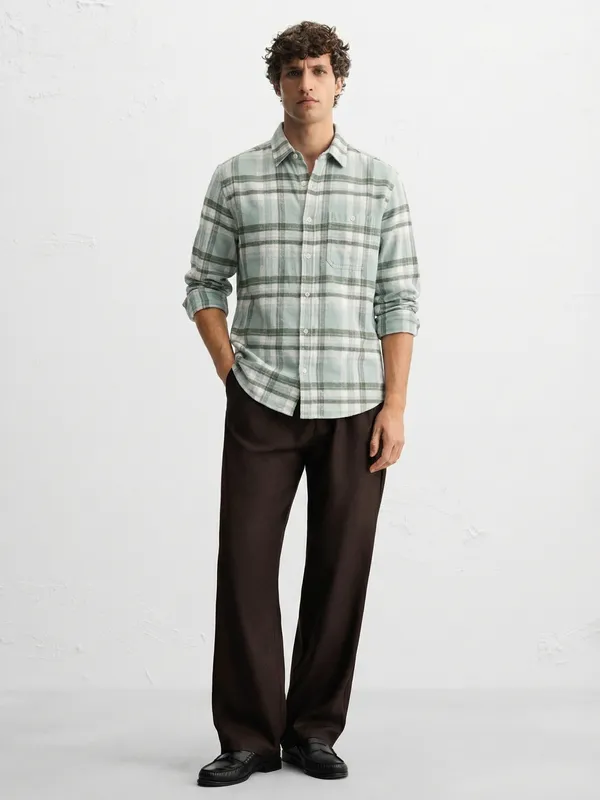 Highlander Men Blue Checked Relaxed Fit Casual Shirt