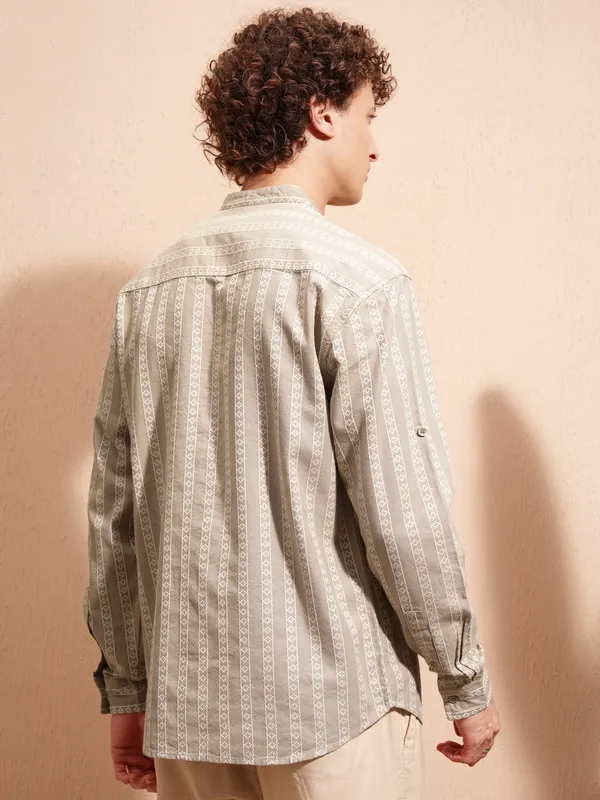 Highlander Men Beige Striped Relaxed Fit Casual Shirt