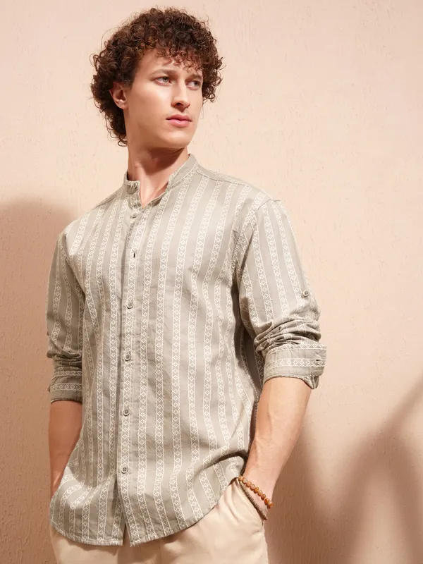 Highlander Men Beige Striped Relaxed Fit Casual Shirt