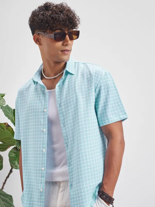 Highlander Men Blue Checked Relaxed Fit Casual Shirt