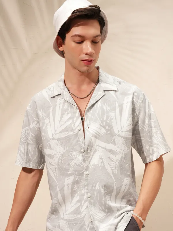 Highlander Men Grey Printed Relaxed Fit Casual Shirt