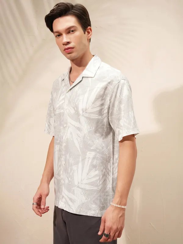 Highlander Men Grey Printed Relaxed Fit Casual Shirt