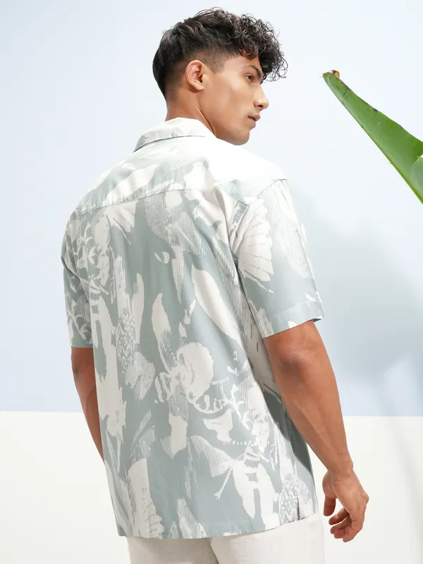 Highlander Men Blue Printed Relaxed Fit Casual Shirt