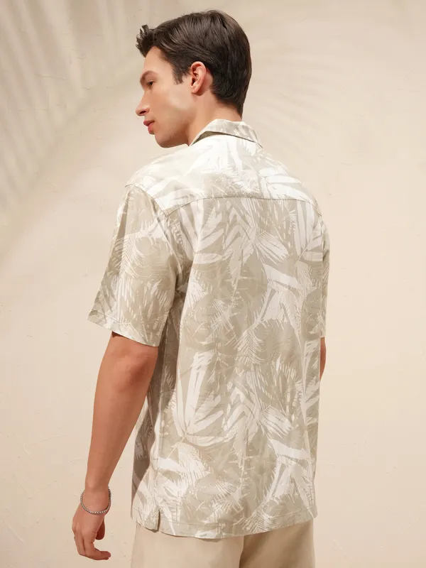 Highlander Men Khaki Printed Relaxed Fit Casual Shirt