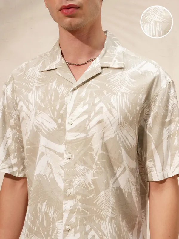 Highlander Men Khaki Printed Relaxed Fit Casual Shirt