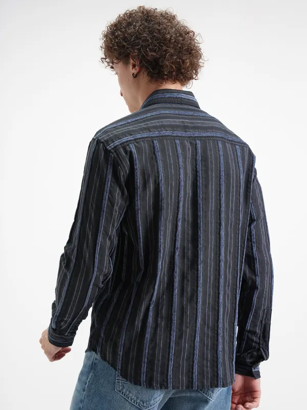 Highlander Men Black Striped Relaxed Fit Casual Shirt