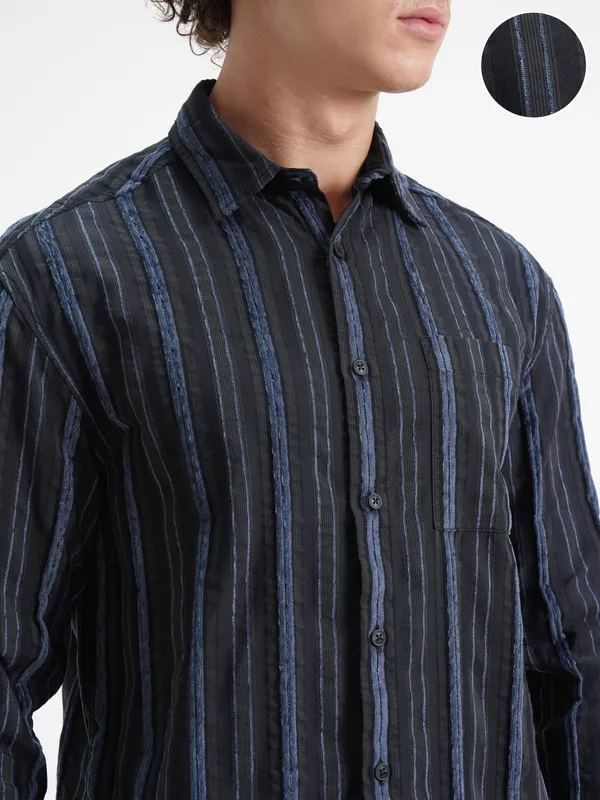 Highlander Men Black Striped Relaxed Fit Casual Shirt