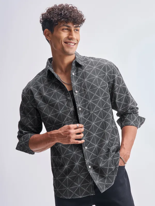 Highlander Men Grey Printed Relaxed Fit Casual Shirt