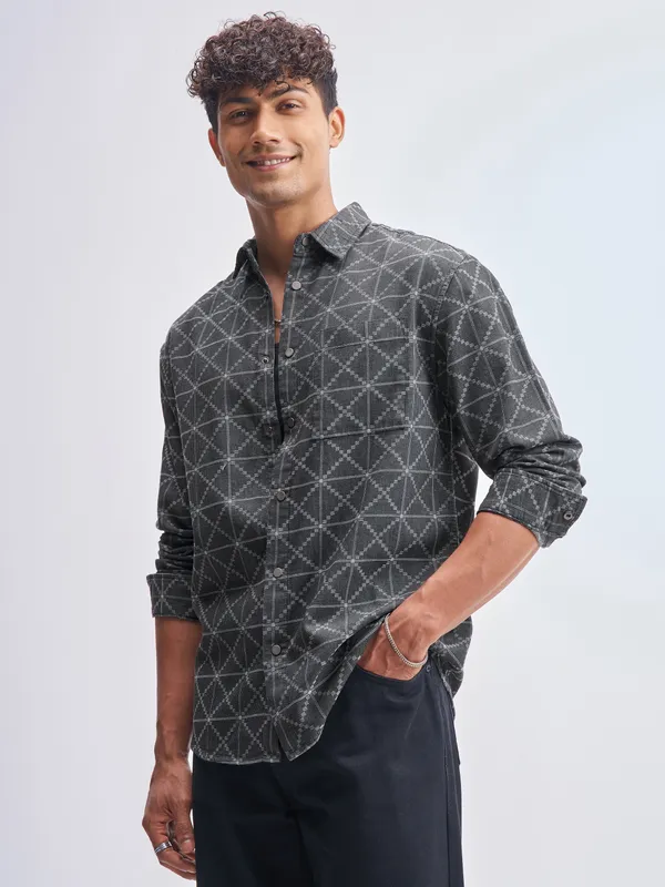 Highlander Men Grey Printed Relaxed Fit Casual Shirt