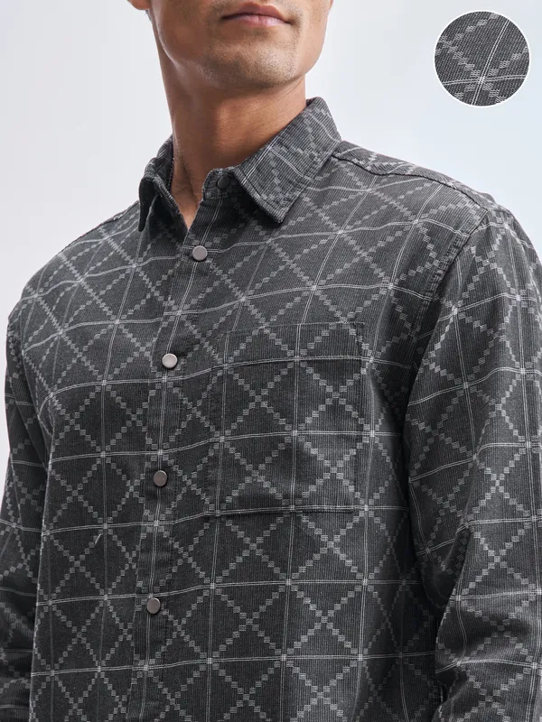 Highlander Men Grey Printed Relaxed Fit Casual Shirt
