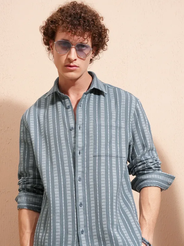 Highlander Men Blue Striped Relaxed Fit Casual Shirt