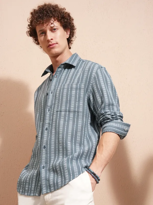Highlander Men Blue Striped Relaxed Fit Casual Shirt
