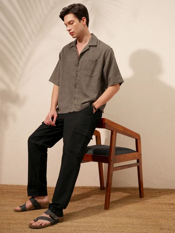 Highlander Men Brown Self Design Boxy Fit Casual Shirt