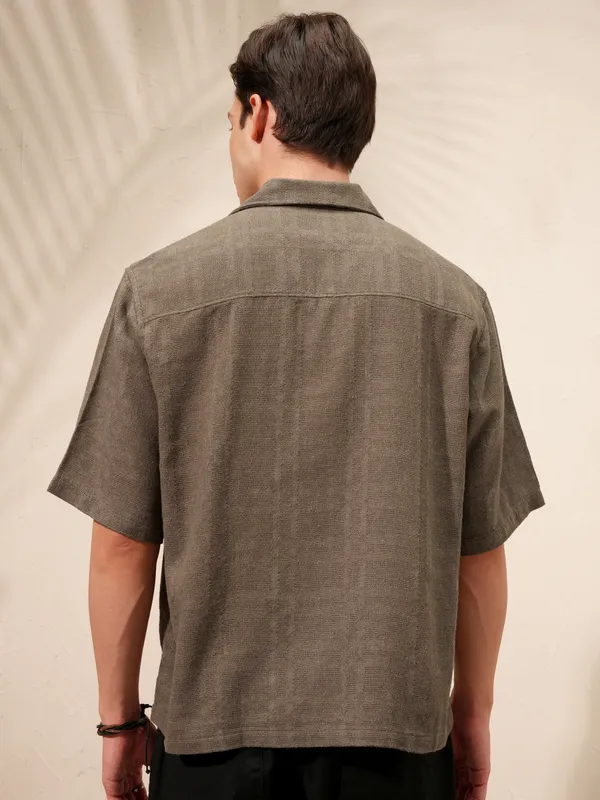 Highlander Men Brown Self Design Boxy Fit Casual Shirt