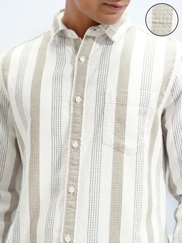 Highlander Men White Striped Slim Fit Casual Shirt
