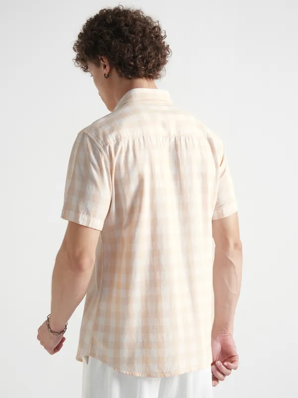 Highlander Men Beige Checked Relaxed Fit Casual Shirt