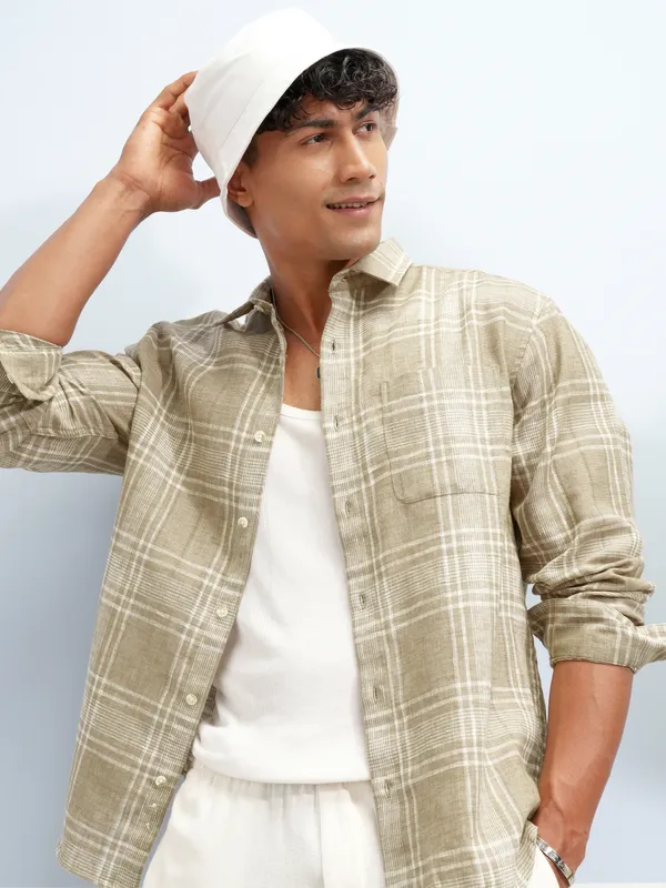 Highlander Men Khaki Checked Relaxed Fit Casual Shirt