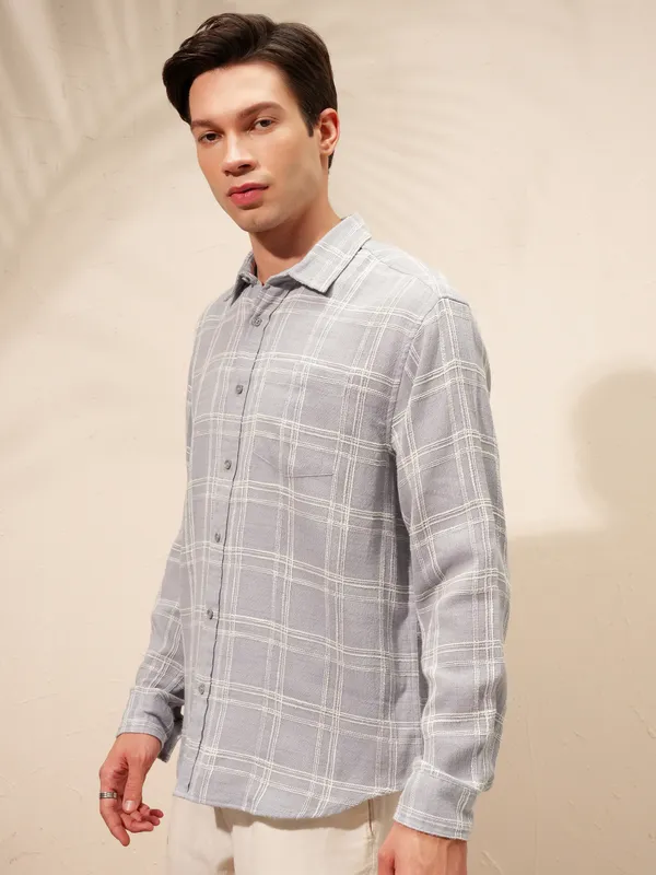 Highlander Men Grey Checked Relaxed Fit Casual Shirt