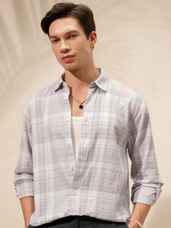 Highlander Men Lavender Checked Relaxed Fit Casual Shirt