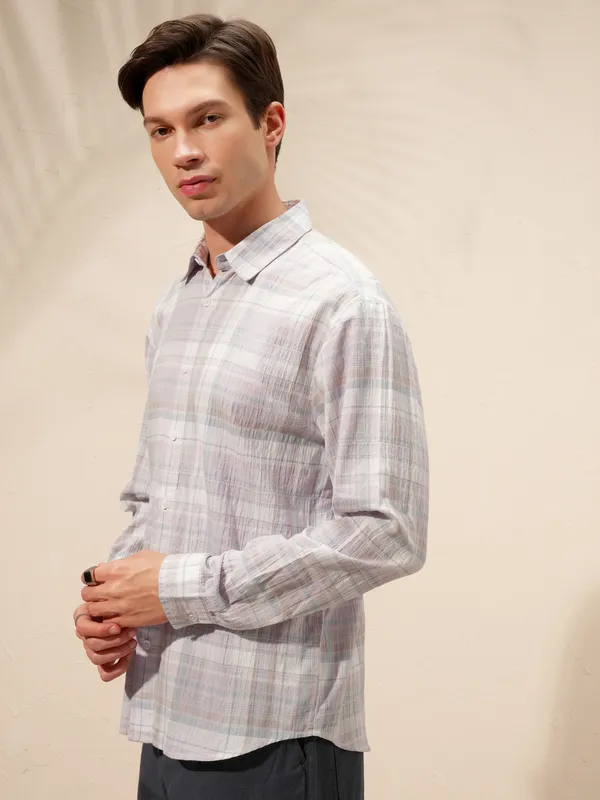 Highlander Men Lavender Checked Relaxed Fit Casual Shirt