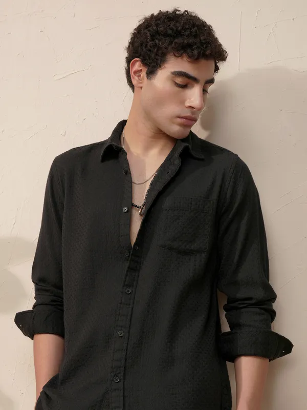 Highlander Men Black Self Design Slim Fit Casual Shirt