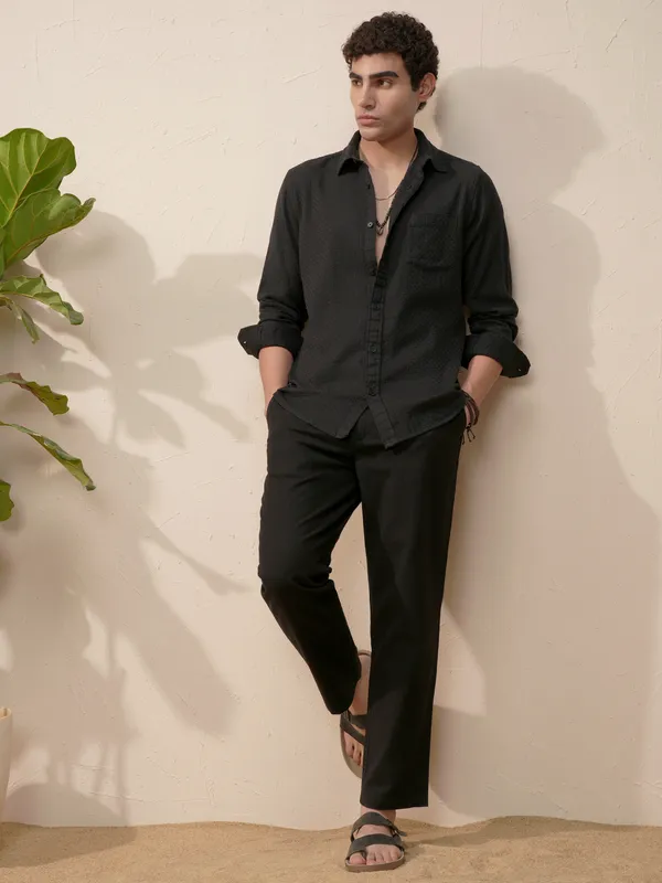 Highlander Men Black Self Design Slim Fit Casual Shirt