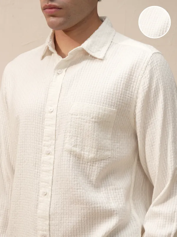 Highlander Men White Self Design Slim Fit Casual Shirt