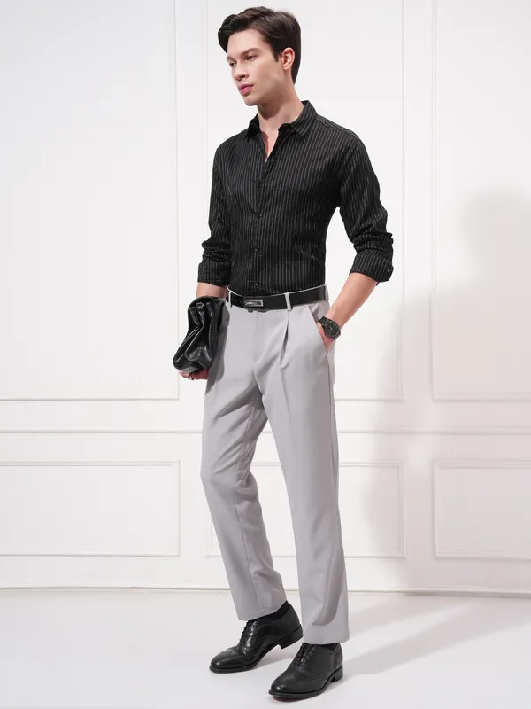 Highlander Men Black Striped Slim Fit Casual Shirt