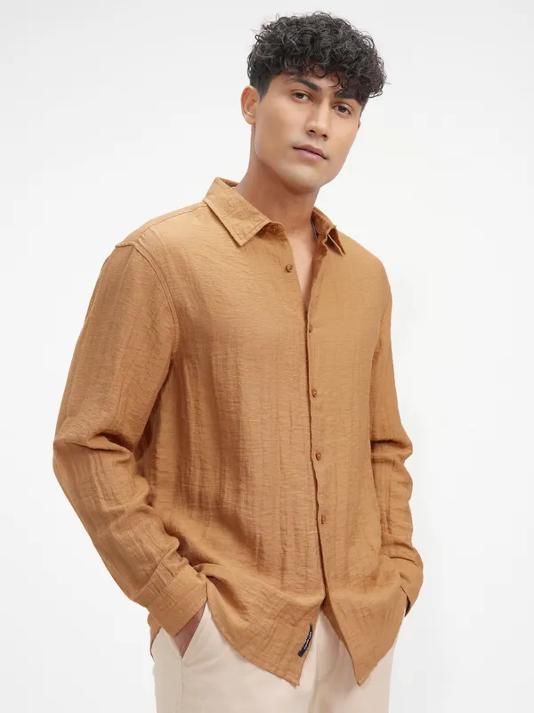 Highlander Men Mustard Self Design Relaxed Fit Casual Shirt