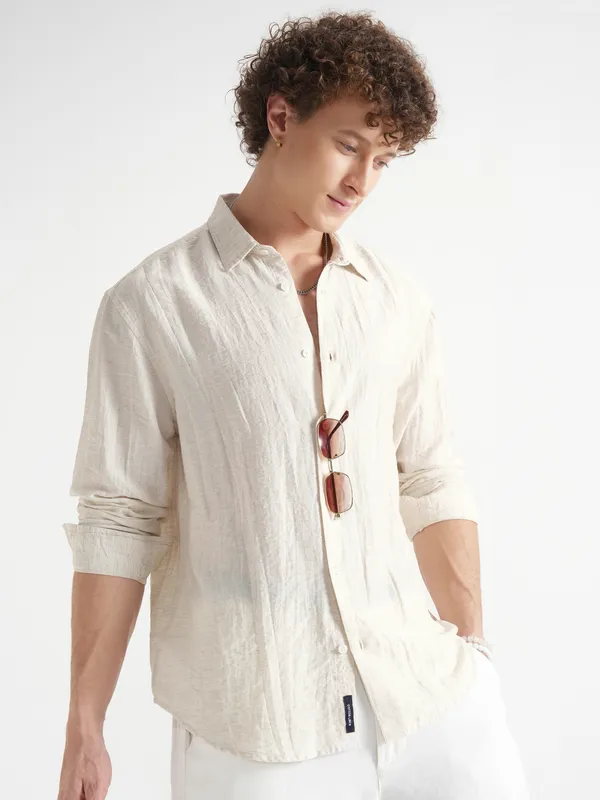 Highlander Men Beige Self Design Relaxed Fit Casual Shirt