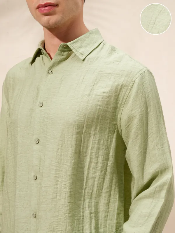 Highlander Men Green Self Design Relaxed Fit Casual Shirt