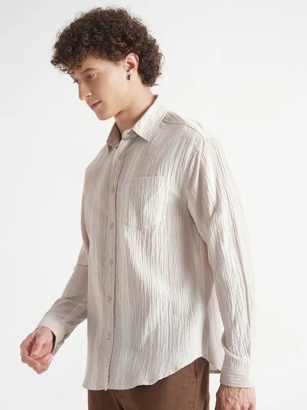 Highlander Men Beige Self Design Relaxed Fit Casual Shirt