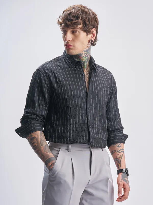 Highlander Men Black Striped Relaxed Fit Casual Shirt