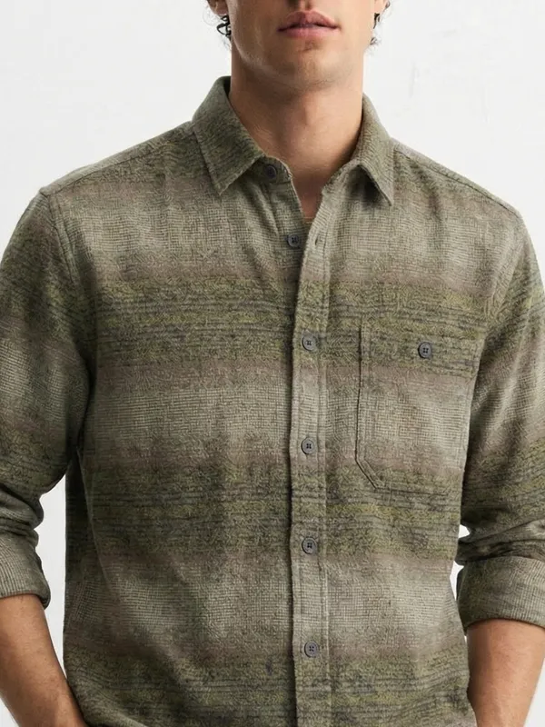 Highlander Men Black Checked Relaxed Fit Casual Shirt