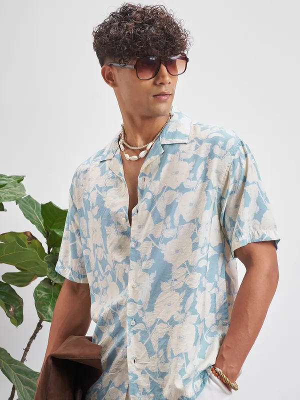 Highlander Men Blue Printed Relaxed Fit Casual Shirt