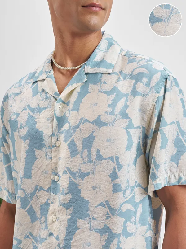 Highlander Men Blue Printed Relaxed Fit Casual Shirt