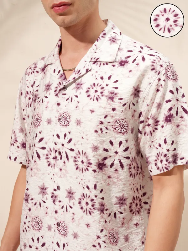 Highlander Men Burgundy Printed Relaxed Fit Casual Shirt