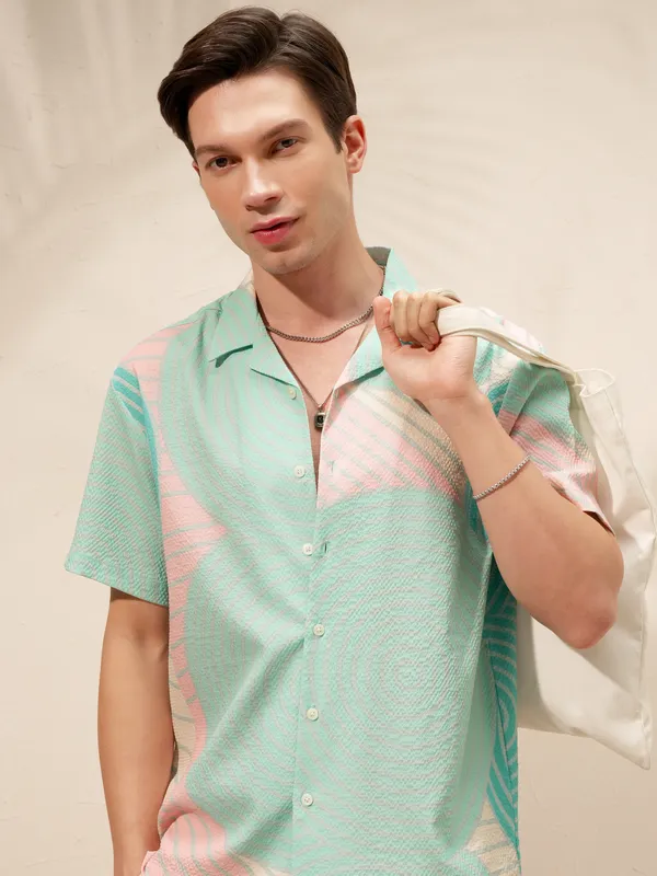 Highlander Men Green Printed Relaxed Fit Casual Shirt