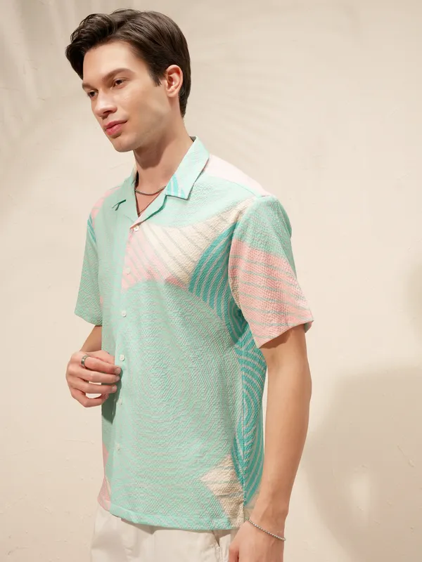 Highlander Men Green Printed Relaxed Fit Casual Shirt