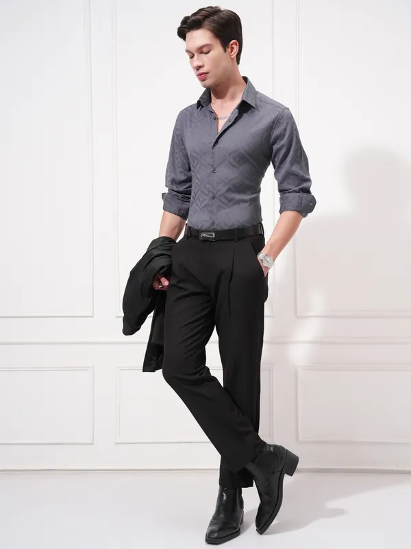 Highlander Men Grey Self Design Slim Fit Casual Shirt