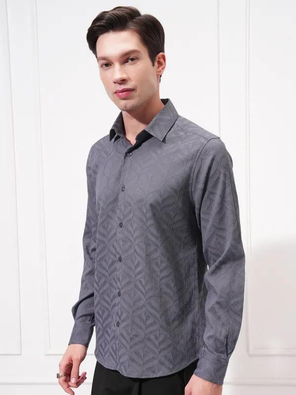 Highlander Men Grey Self Design Slim Fit Casual Shirt