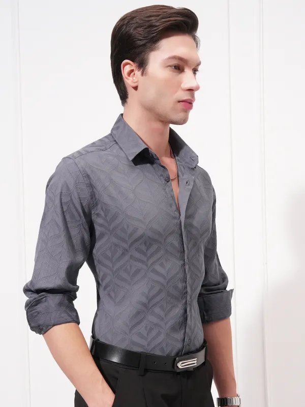 Highlander Men Grey Self Design Slim Fit Casual Shirt
