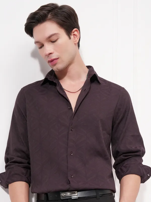 Men Slim Fit Casual Shirt