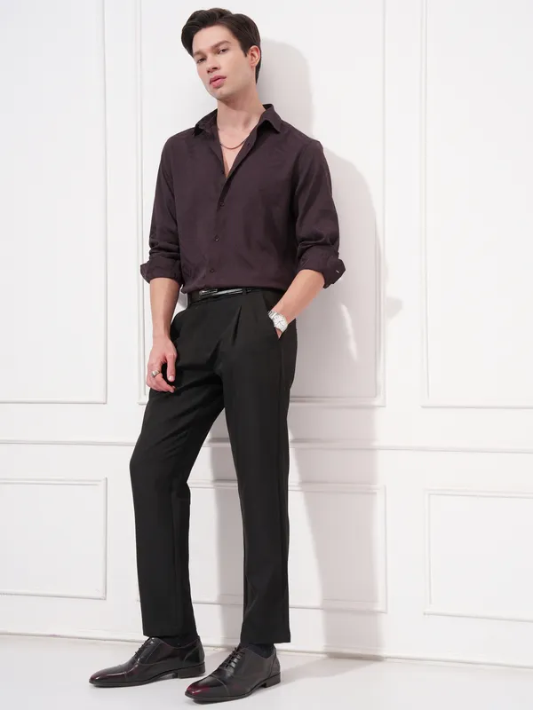 Men Slim Fit Casual Shirt