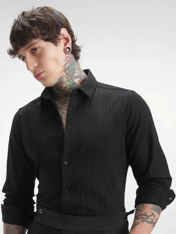 Highlander Men Black Self Design Slim Fit Casual Shirt
