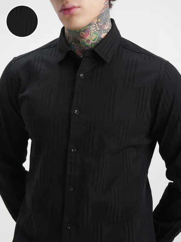Highlander Men Black Self Design Slim Fit Casual Shirt