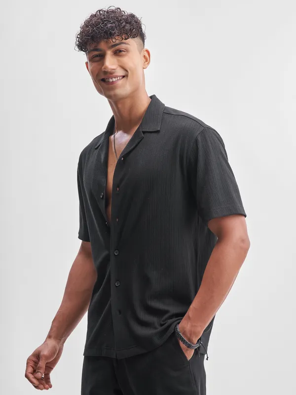 Highlander Men Black Self Design Relaxed Fit Casual Shirt