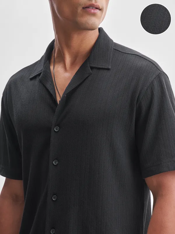 Highlander Men Black Self Design Relaxed Fit Casual Shirt